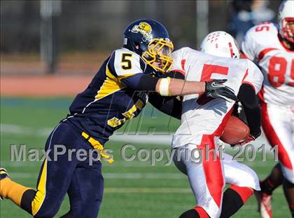 Thumbnail 1 in Springfield Commerce vs. Putnam Tech (MIAA Division 2 West Final) photogallery.