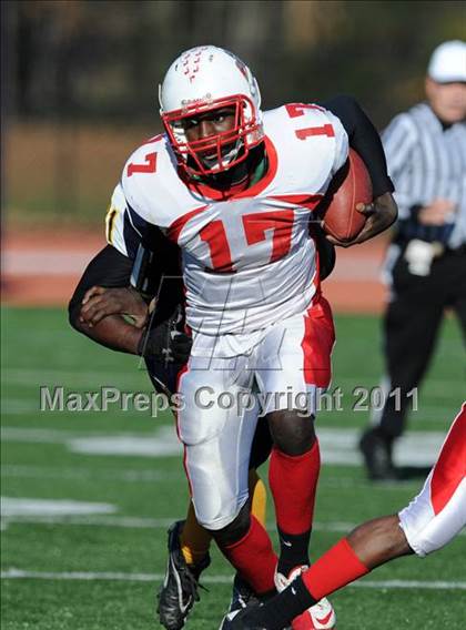 Thumbnail 3 in Springfield Commerce vs. Putnam Tech (MIAA Division 2 West Final) photogallery.