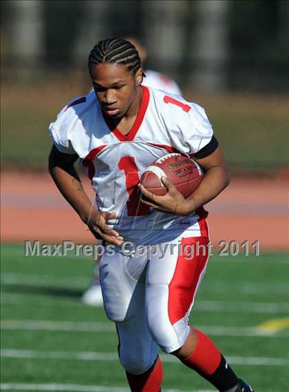 Thumbnail 1 in Springfield Commerce vs. Putnam Tech (MIAA Division 2 West Final) photogallery.