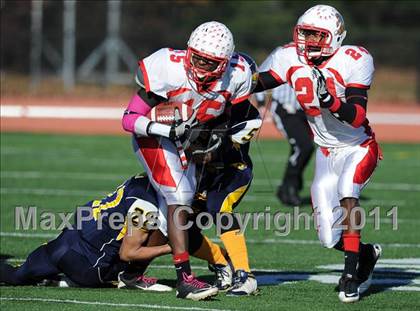 Thumbnail 2 in Springfield Commerce vs. Putnam Tech (MIAA Division 2 West Final) photogallery.