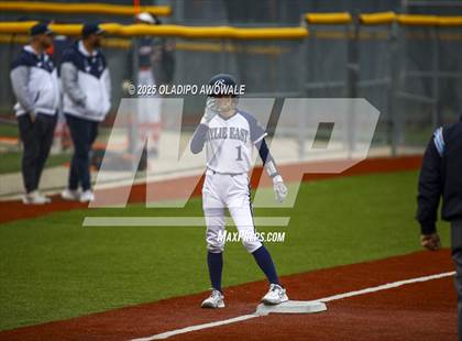 Thumbnail 1 in Sachse vs. Wylie East photogallery.