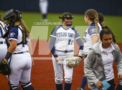 Thumbnail 1 in Sachse vs. Wylie East photogallery.