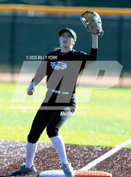 Thumbnail 2 in Canton vs Grand Saline photogallery.
