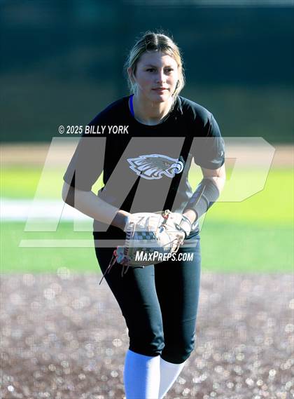 Thumbnail 1 in Canton vs Grand Saline photogallery.