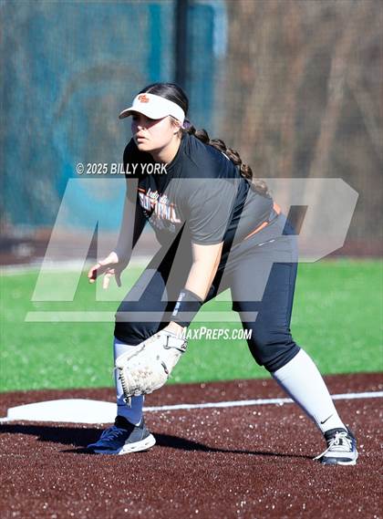 Thumbnail 1 in Canton vs Grand Saline photogallery.