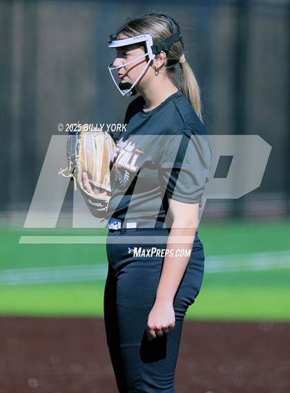 Thumbnail 2 in Canton vs Grand Saline photogallery.