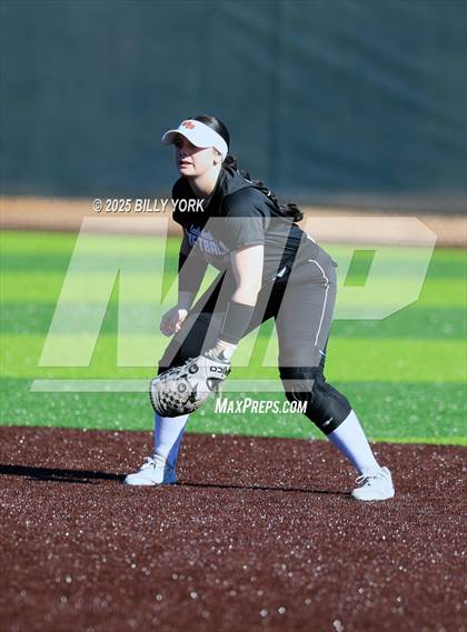 Thumbnail 3 in Canton vs Grand Saline photogallery.