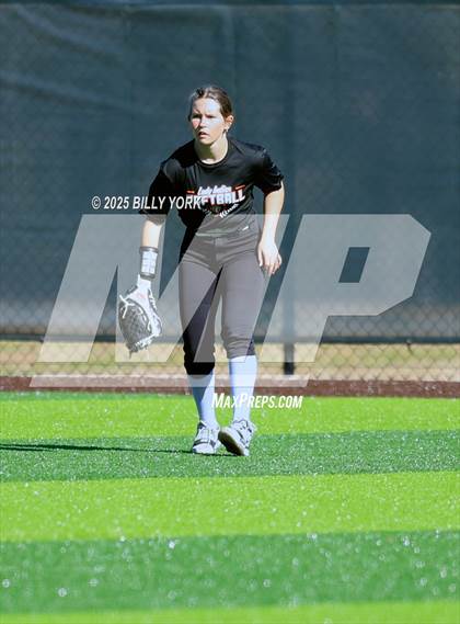 Thumbnail 2 in Canton vs Grand Saline photogallery.