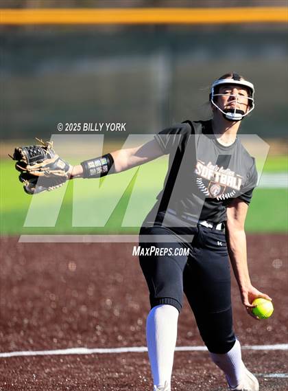 Thumbnail 2 in Canton vs Grand Saline photogallery.