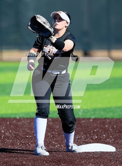 Thumbnail 1 in Canton vs Grand Saline photogallery.