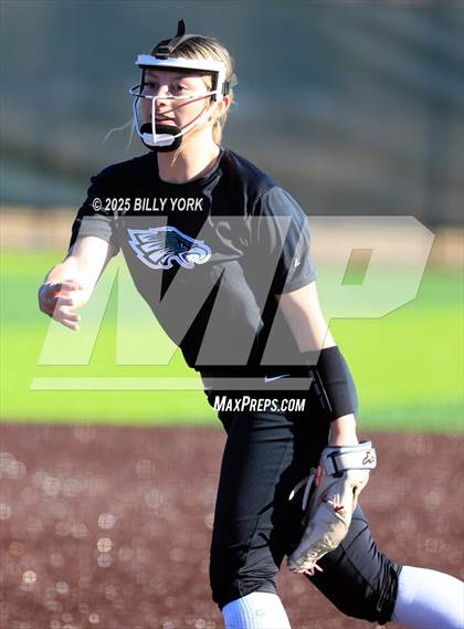 Thumbnail 2 in Canton vs Grand Saline photogallery.