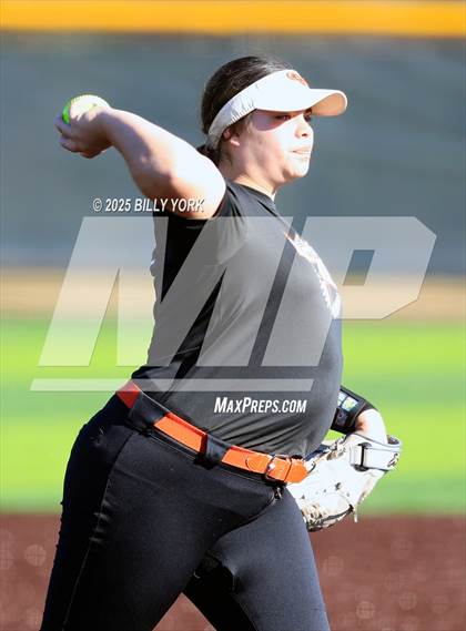Thumbnail 3 in Canton vs Grand Saline photogallery.