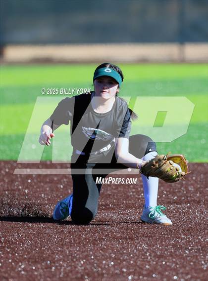 Thumbnail 1 in Canton vs Grand Saline photogallery.
