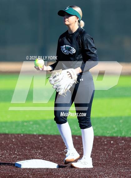 Thumbnail 3 in Canton vs Grand Saline photogallery.