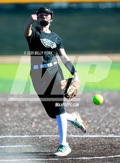 Thumbnail 3 in Canton vs Grand Saline photogallery.