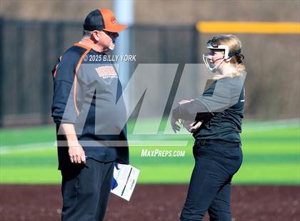 Thumbnail 2 in Canton vs Grand Saline photogallery.