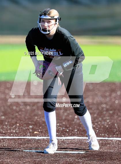 Thumbnail 2 in Canton vs Grand Saline photogallery.
