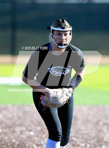 Thumbnail 2 in Canton vs Grand Saline photogallery.