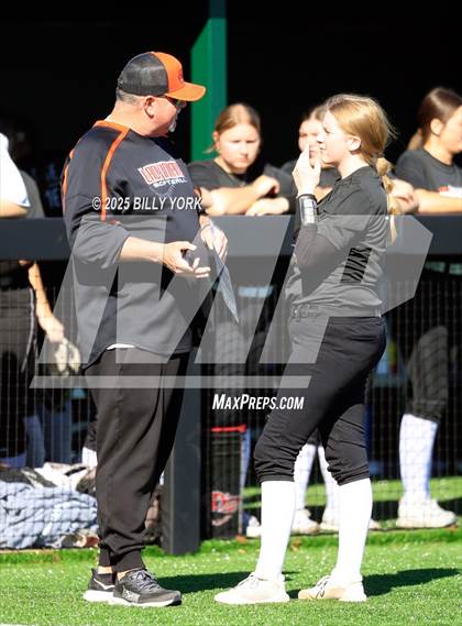 Thumbnail 1 in Canton vs Grand Saline photogallery.