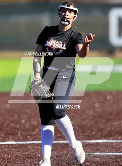 Thumbnail 3 in Canton vs Grand Saline photogallery.
