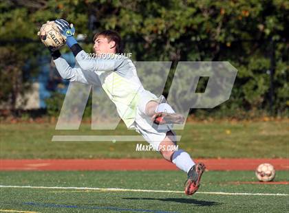 Thumbnail 1 in Old Saybrook vs. Portland (CIAC Class S Second Round) photogallery.