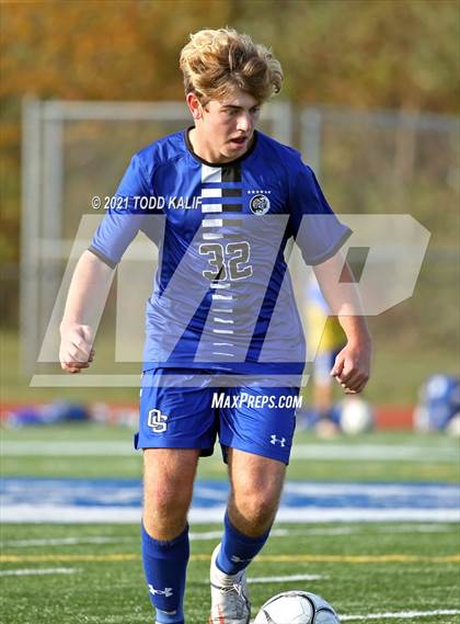 Thumbnail 1 in Old Saybrook vs. Portland (CIAC Class S Second Round) photogallery.