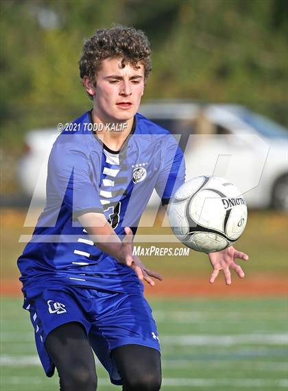 Thumbnail 1 in Old Saybrook vs. Portland (CIAC Class S Second Round) photogallery.