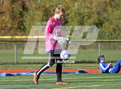 Thumbnail 3 in Old Saybrook vs. Portland (CIAC Class S Second Round) photogallery.