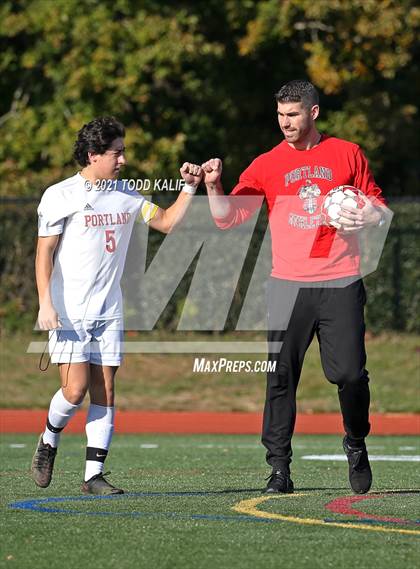 Thumbnail 1 in Old Saybrook vs. Portland (CIAC Class S Second Round) photogallery.