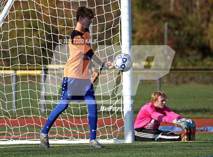 Thumbnail 3 in Old Saybrook vs. Portland (CIAC Class S Second Round) photogallery.