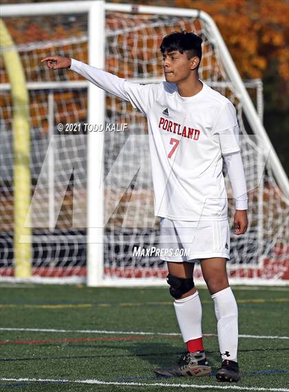 Thumbnail 1 in Old Saybrook vs. Portland (CIAC Class S Second Round) photogallery.
