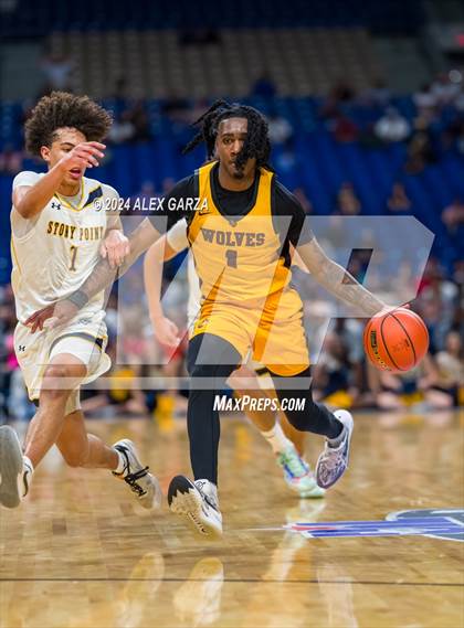 Thumbnail 2 in Stony Point vs Beumont United (UIL 6A Basketball Semifinal) photogallery.