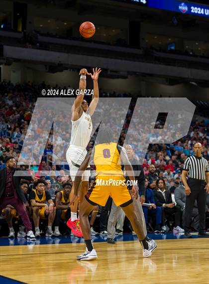 Thumbnail 2 in Stony Point vs Beumont United (UIL 6A Basketball Semifinal) photogallery.