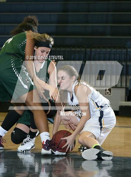 Thumbnail 2 in River Valley vs. Gridley (Rob Jones Classic) photogallery.