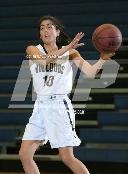 Thumbnail 2 in River Valley vs. Gridley (Rob Jones Classic) photogallery.