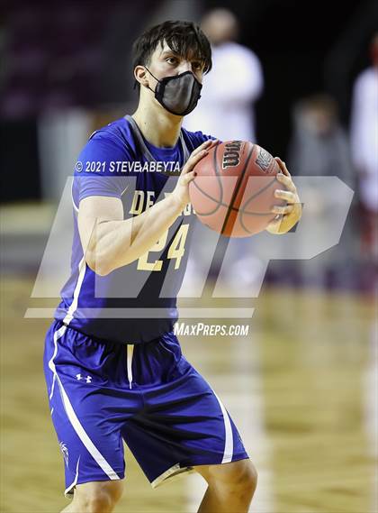 Thumbnail 3 in Belleview Christian vs De Beque (CHSAA 1A Final) photogallery.