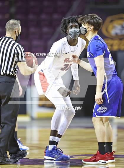 Thumbnail 2 in Belleview Christian vs De Beque (CHSAA 1A Final) photogallery.