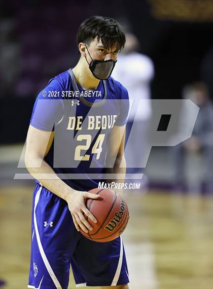 Thumbnail 2 in Belleview Christian vs De Beque (CHSAA 1A Final) photogallery.
