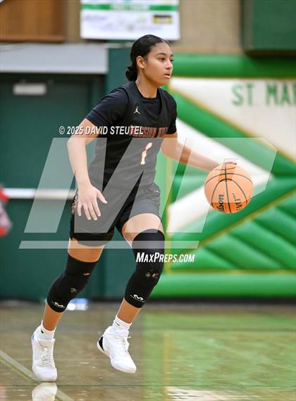 Thumbnail 1 in Mission Hills vs. McClatchy (St. Mary's MLK Classic) photogallery.