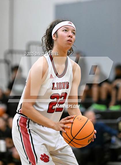 Thumbnail 1 in Mission Hills vs. McClatchy (St. Mary's MLK Classic) photogallery.