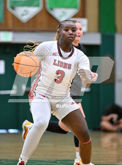 Thumbnail 2 in Mission Hills vs. McClatchy (St. Mary's MLK Classic) photogallery.