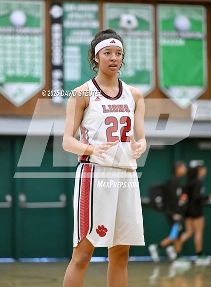 Thumbnail 3 in Mission Hills vs. McClatchy (St. Mary's MLK Classic) photogallery.
