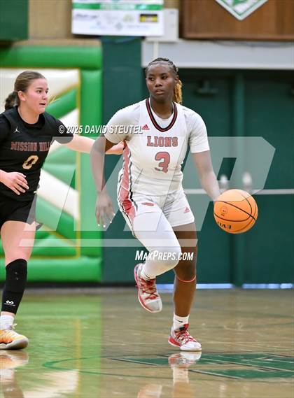 Thumbnail 3 in Mission Hills vs. McClatchy (St. Mary's MLK Classic) photogallery.