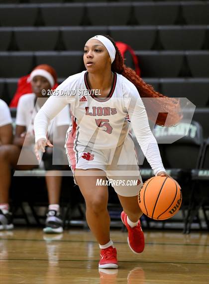 Thumbnail 3 in Mission Hills vs. McClatchy (St. Mary's MLK Classic) photogallery.