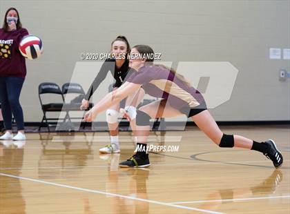 Thumbnail 2 in Magnolia West @ College Station (Freshman A Teams) photogallery.
