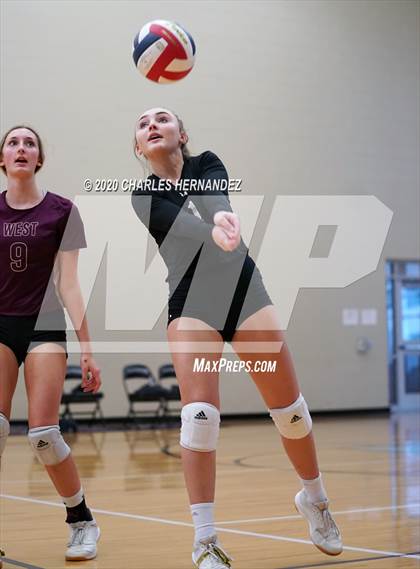 Thumbnail 2 in Magnolia West @ College Station (Freshman A Teams) photogallery.