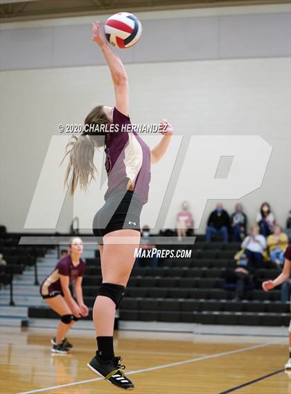 Thumbnail 3 in Magnolia West @ College Station (Freshman A Teams) photogallery.