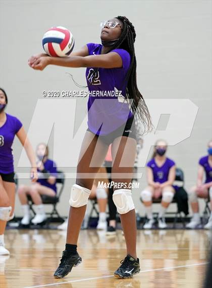 Thumbnail 2 in Magnolia West @ College Station (Freshman A Teams) photogallery.