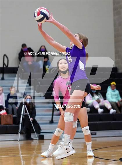Thumbnail 1 in Magnolia West @ College Station (Freshman A Teams) photogallery.