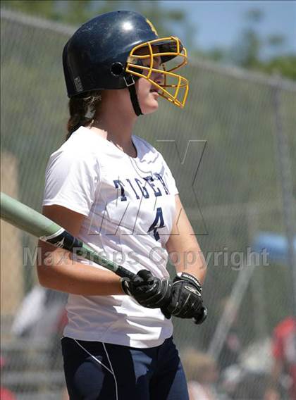 Thumbnail 2 in Notre Dame vs. Burlingame (CIF CCS D3 Playoffs) photogallery.